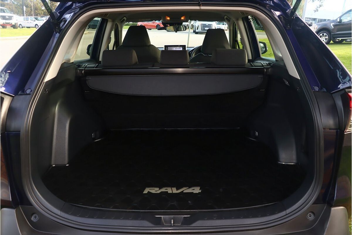 2020 Toyota RAV4 GX AXAH54R