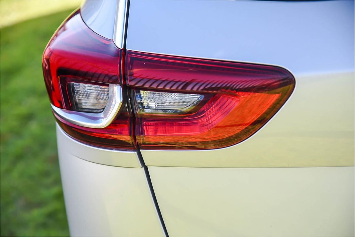 2018 Holden Commodore LT ZB