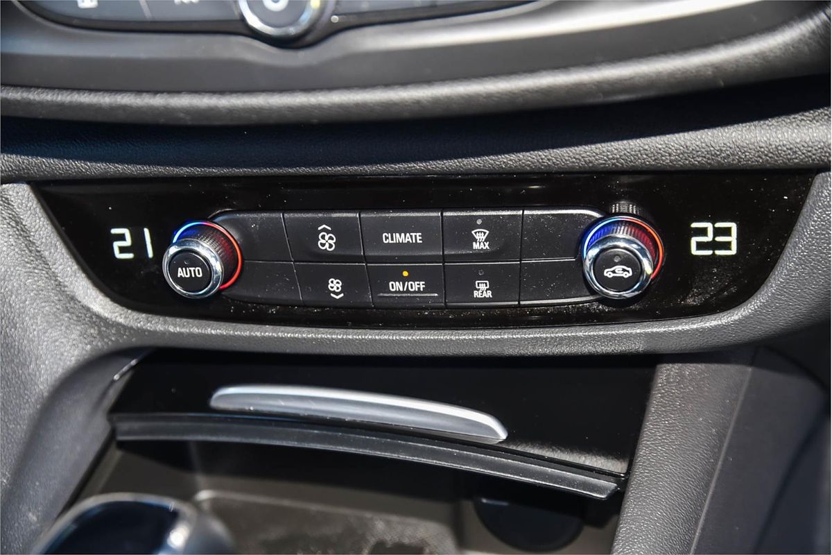 2018 Holden Commodore LT ZB