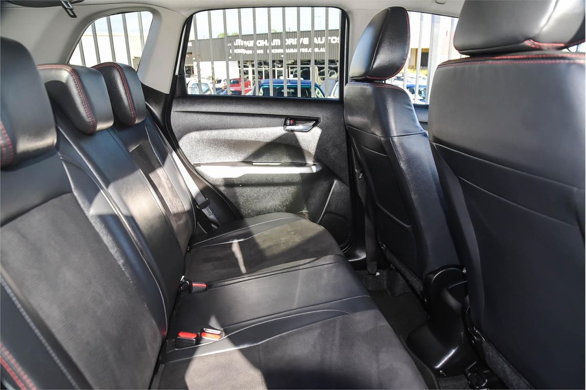2016 Suzuki Vitara S Turbo LY