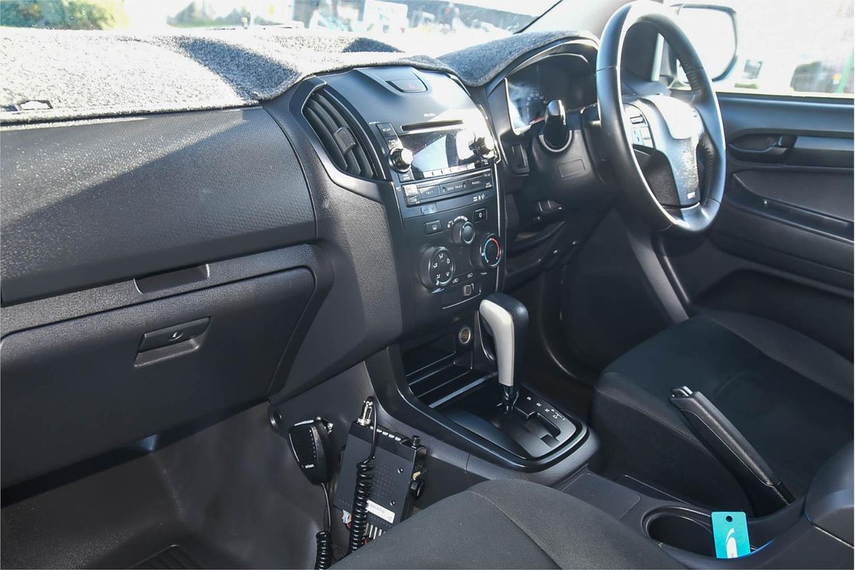 2014 Isuzu D-MAX SX High Ride Rear Wheel Drive