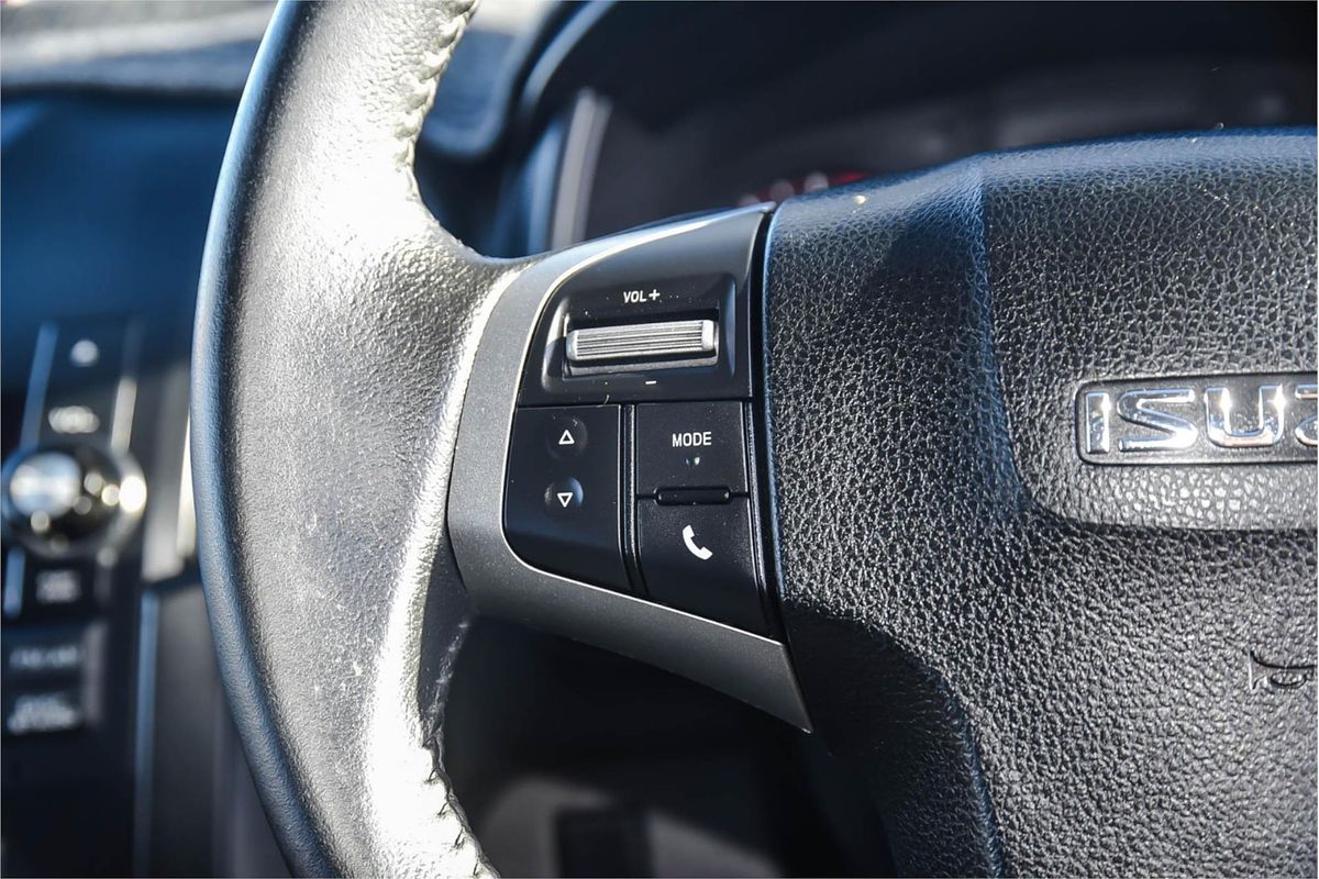 2014 Isuzu D-MAX SX High Ride Rear Wheel Drive
