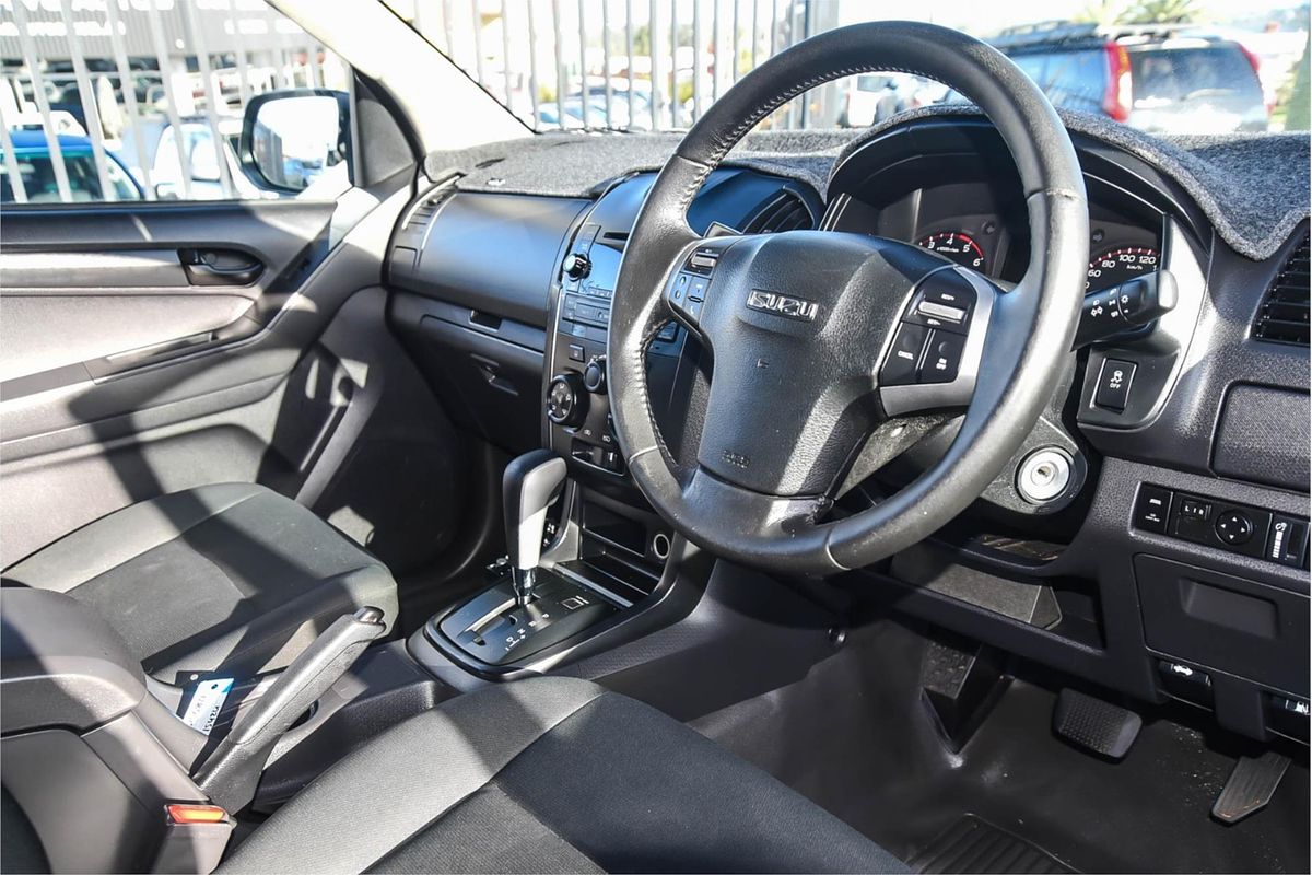 2014 Isuzu D-MAX SX High Ride Rear Wheel Drive