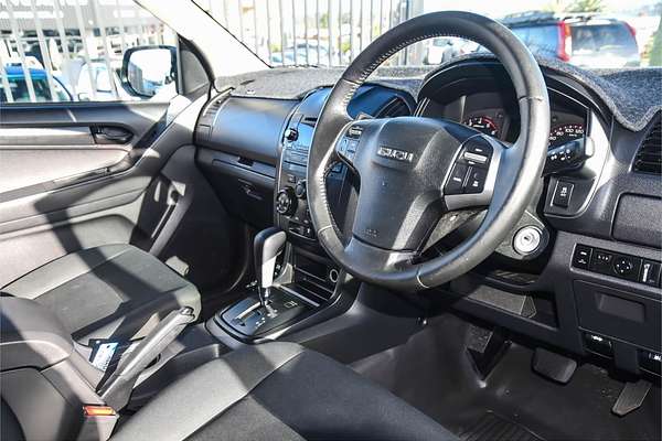 2014 Isuzu D-MAX SX High Ride Rear Wheel Drive