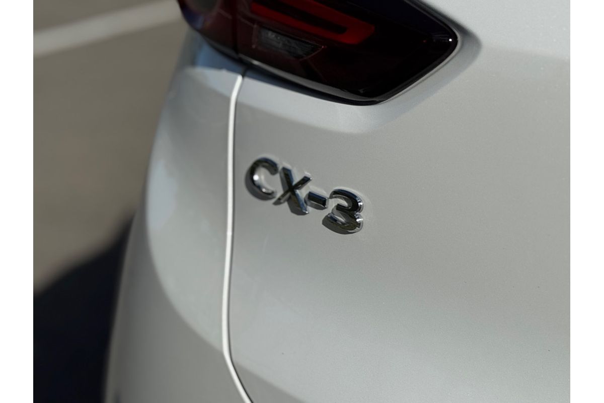 2023 Mazda CX-3 sTouring DK