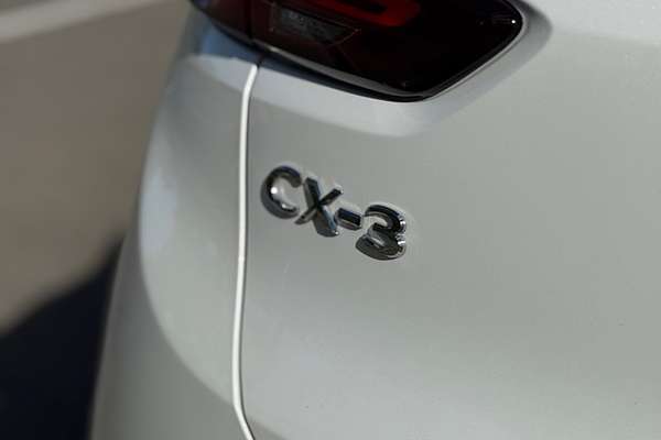 2023 Mazda CX-3 sTouring DK