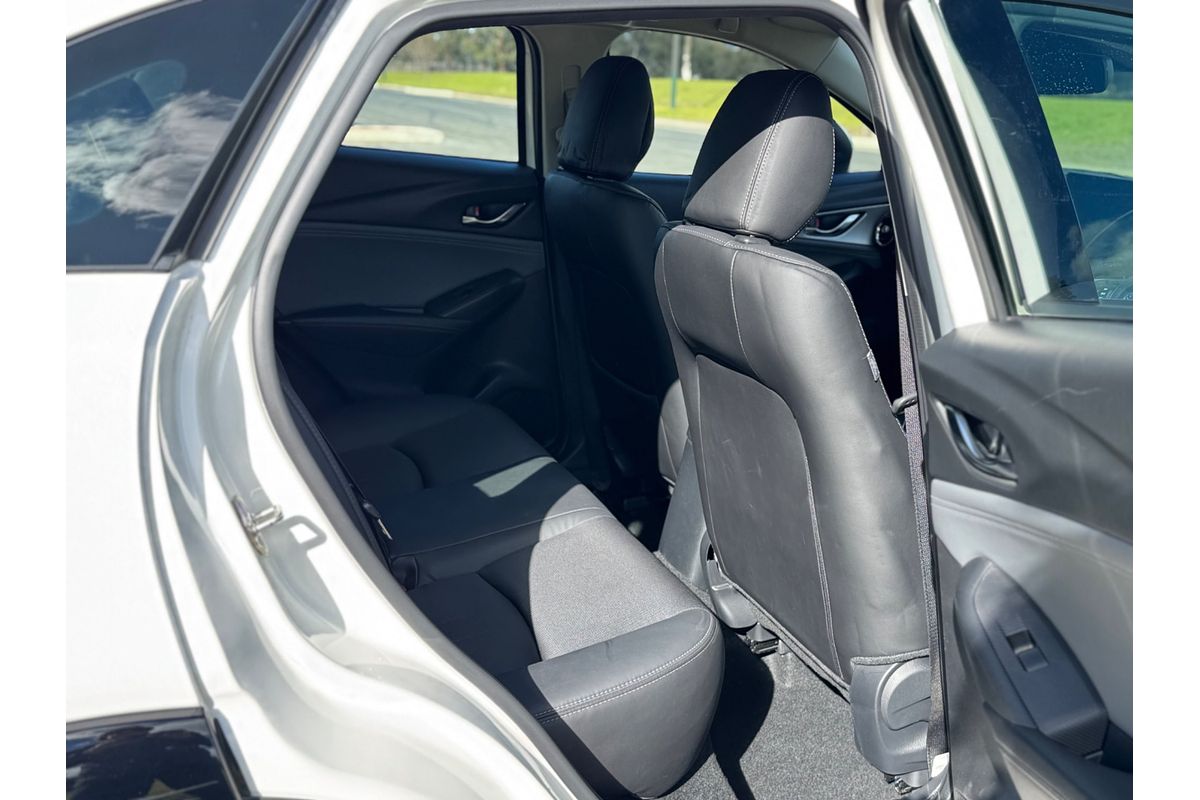 2023 Mazda CX-3 sTouring DK