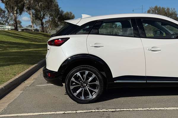 2023 Mazda CX-3 sTouring DK