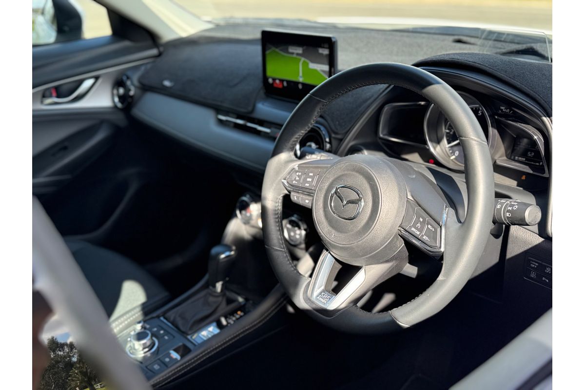 2023 Mazda CX-3 sTouring DK
