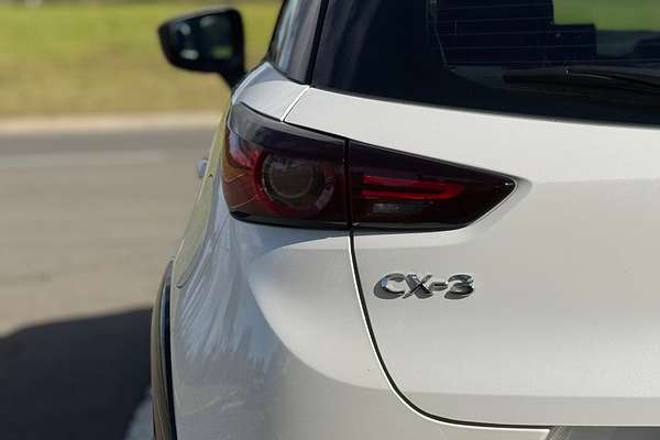 2023 Mazda CX-3 sTouring DK
