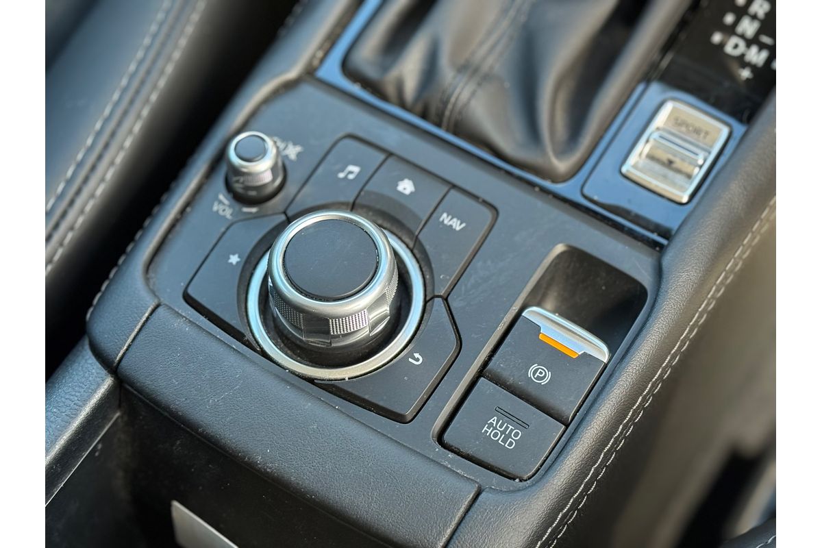 2023 Mazda CX-3 sTouring DK