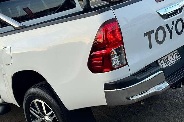 2018 Toyota Hilux SR5 GUN126R 4X4