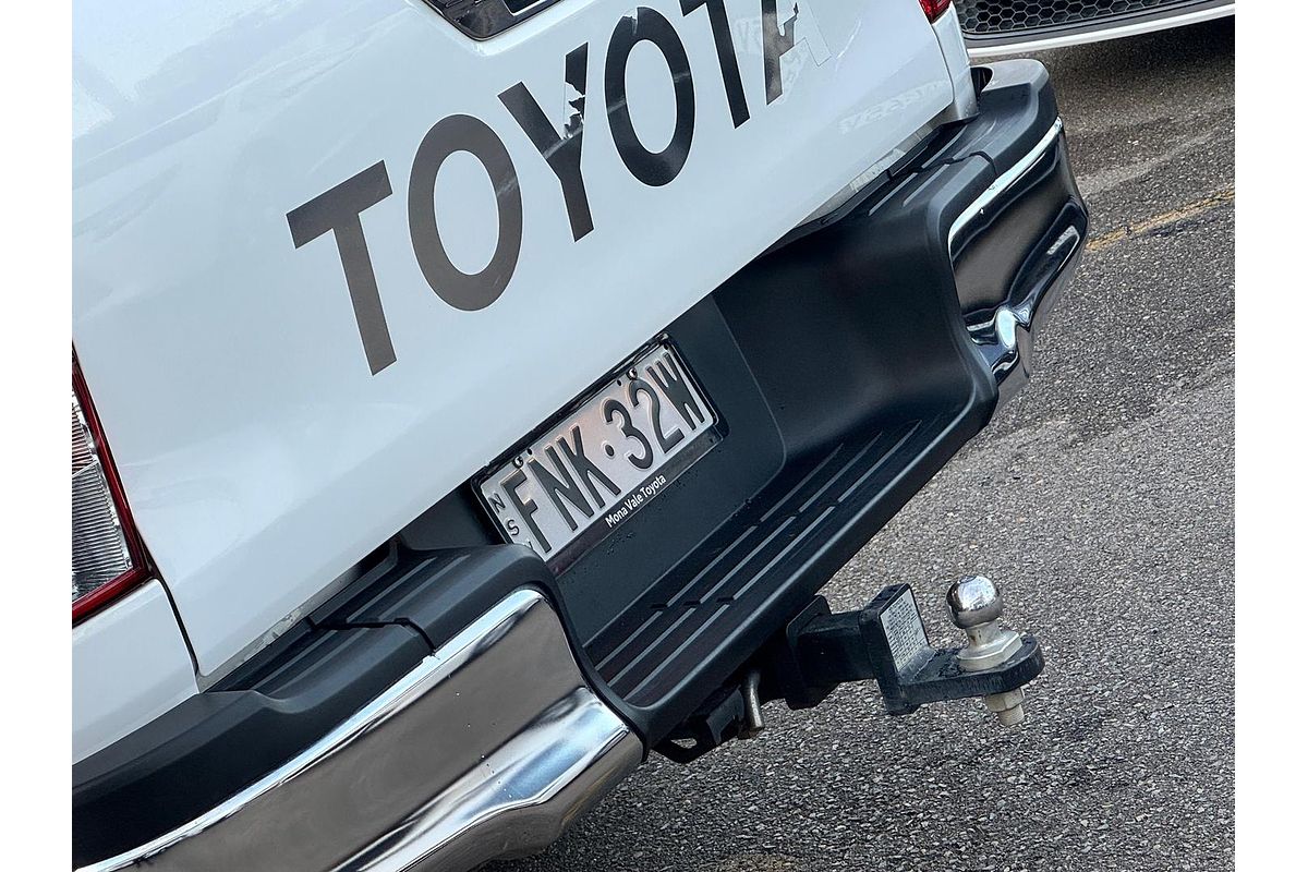 2018 Toyota Hilux SR5 GUN126R 4X4