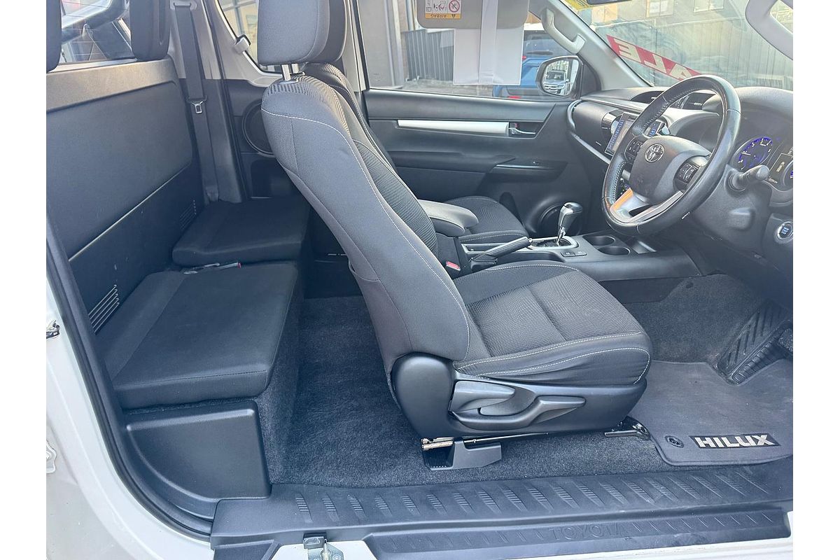 2018 Toyota Hilux SR5 GUN126R 4X4