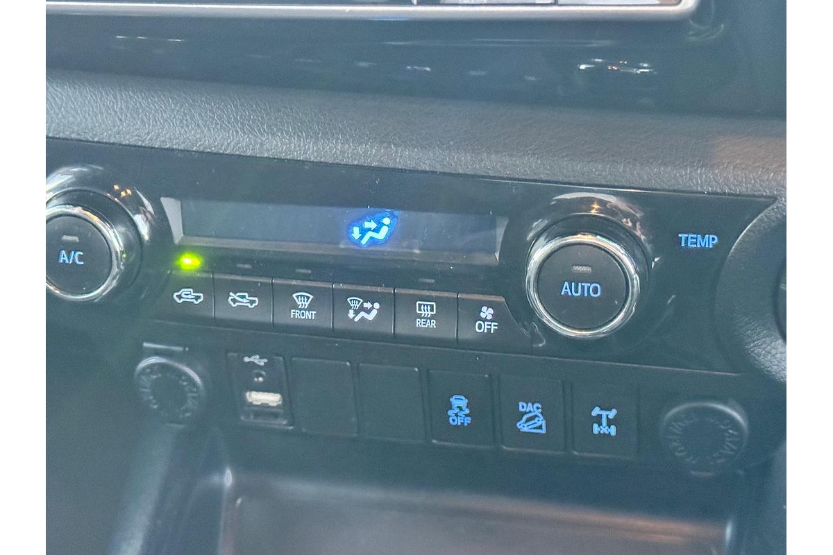 2018 Toyota Hilux SR5 GUN126R 4X4