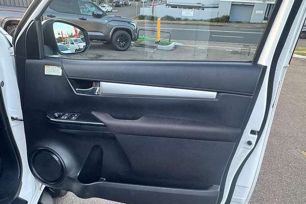 2018 Toyota Hilux SR5 GUN126R 4X4