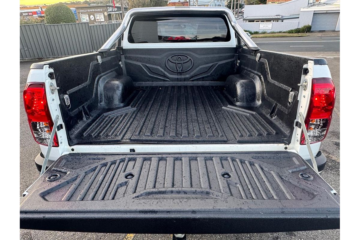2018 Toyota Hilux SR5 GUN126R 4X4