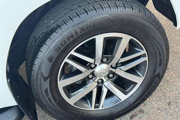 2018 Toyota Hilux SR5 GUN126R 4X4