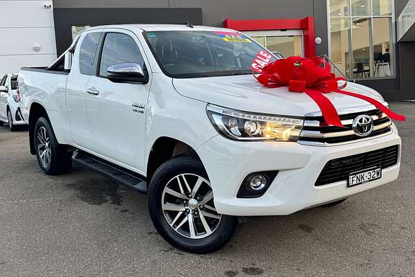 2018 Toyota Hilux SR5 GUN126R 4X4