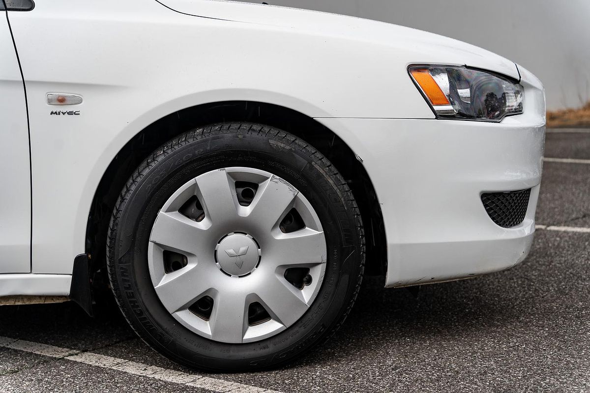2011 Mitsubishi Lancer ES CJ