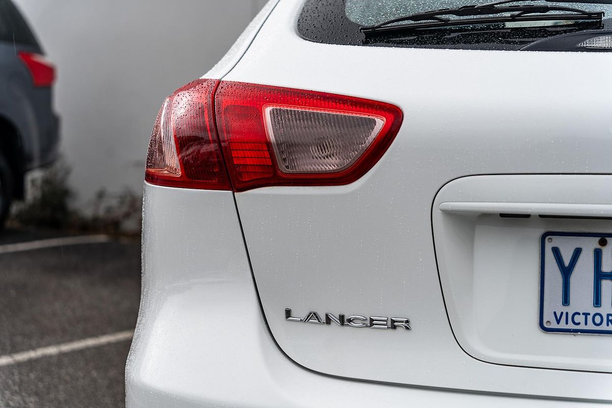 2011 Mitsubishi Lancer ES CJ