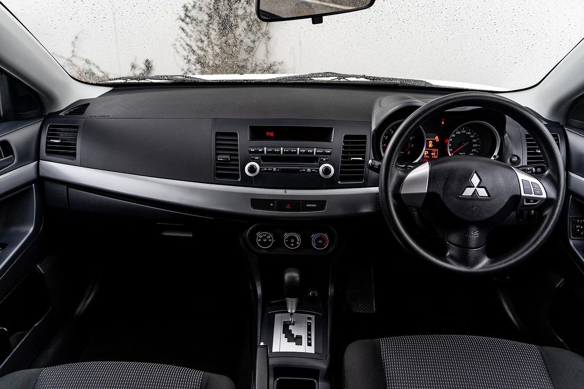 2011 Mitsubishi Lancer ES CJ