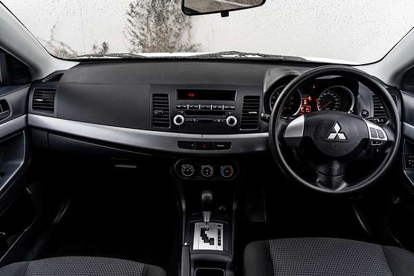2011 Mitsubishi Lancer ES CJ