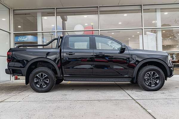 2024 Ford Ranger Black Edition 4X4 2.0L