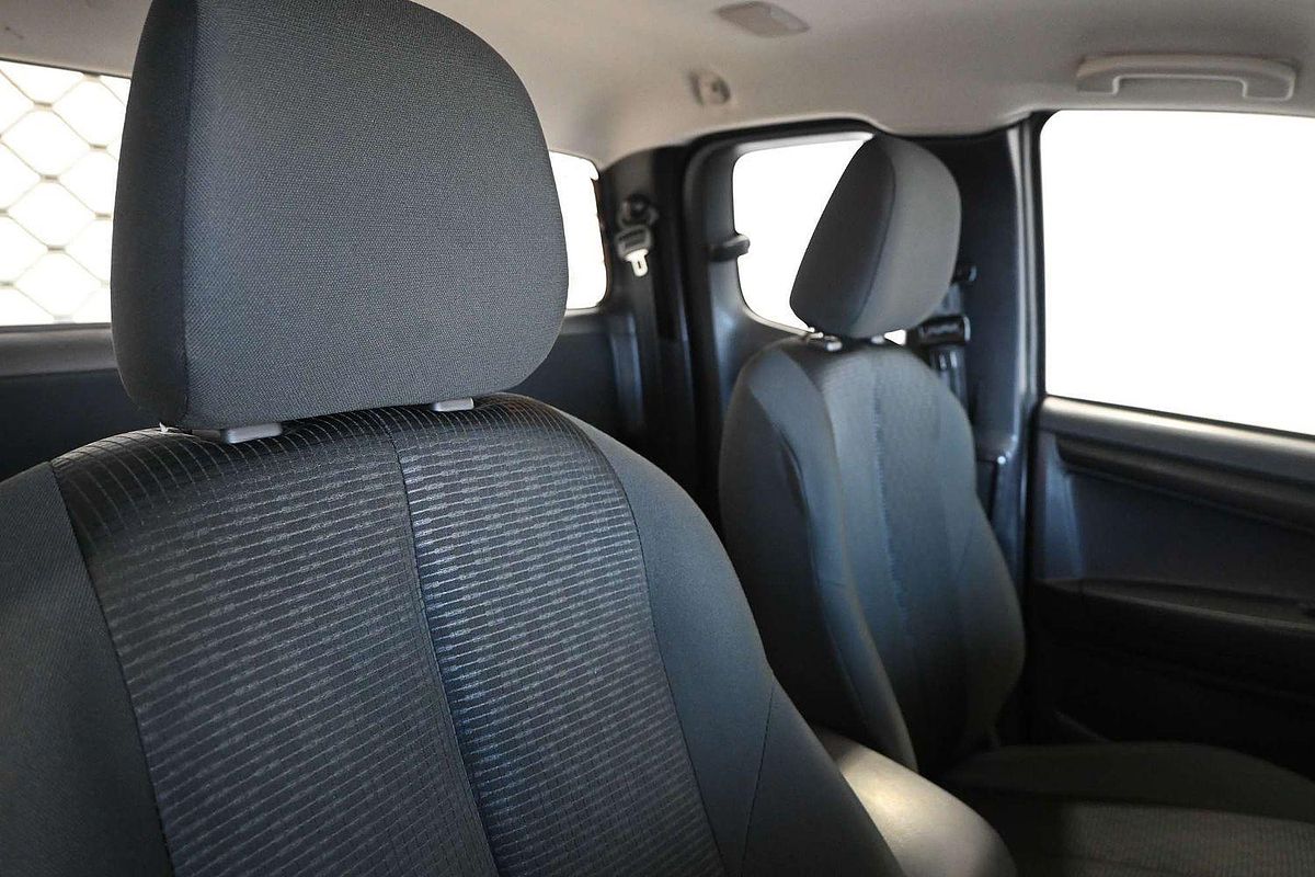 2019 Isuzu D-MAX SX 4X4