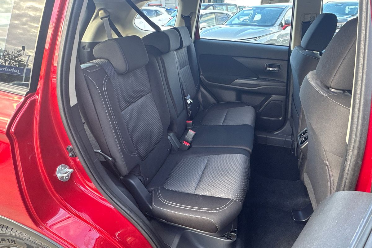 2019 Mitsubishi Outlander ES ZL