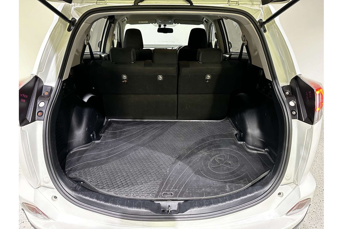 2016 Toyota RAV4 GXL ZSA42R