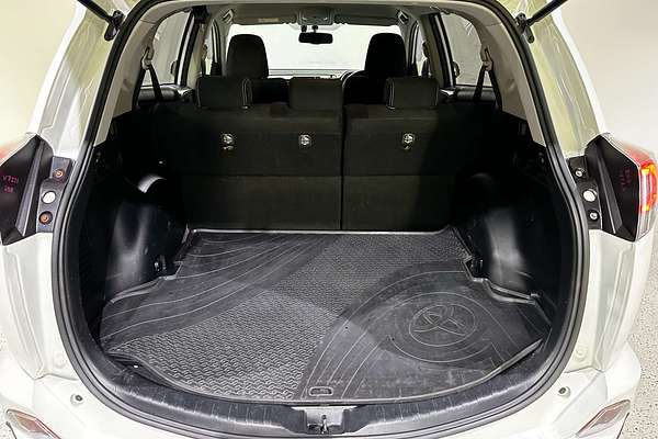 2016 Toyota RAV4 GXL ZSA42R
