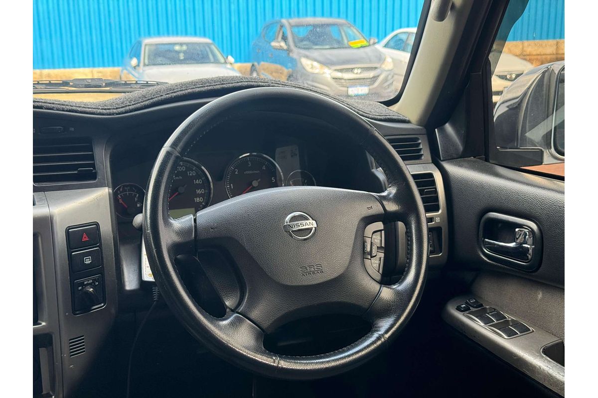 2013 Nissan Patrol ST Y61
