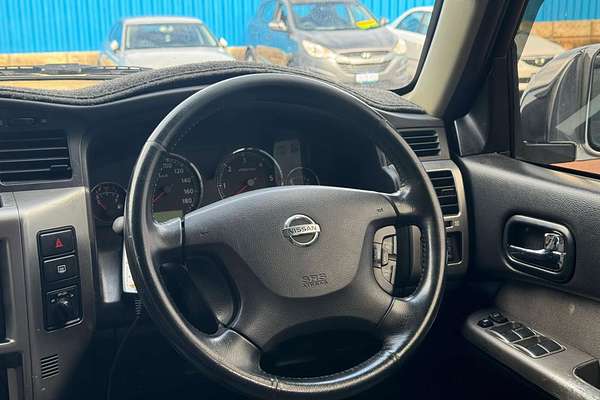 2013 Nissan Patrol ST Y61