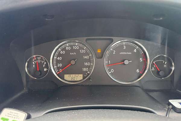 2013 Nissan Patrol ST Y61