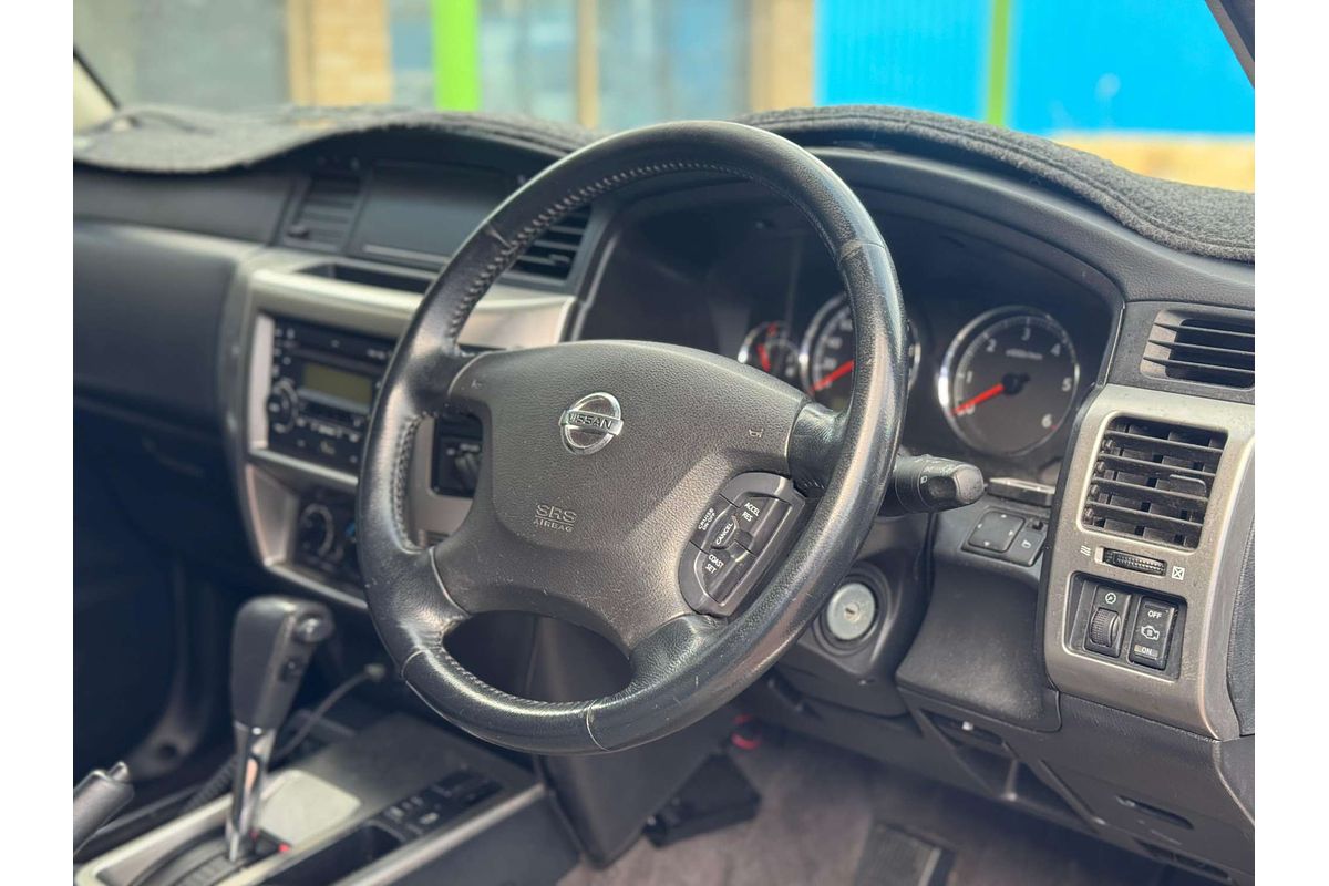 2013 Nissan Patrol ST Y61
