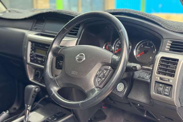 2013 Nissan Patrol ST Y61