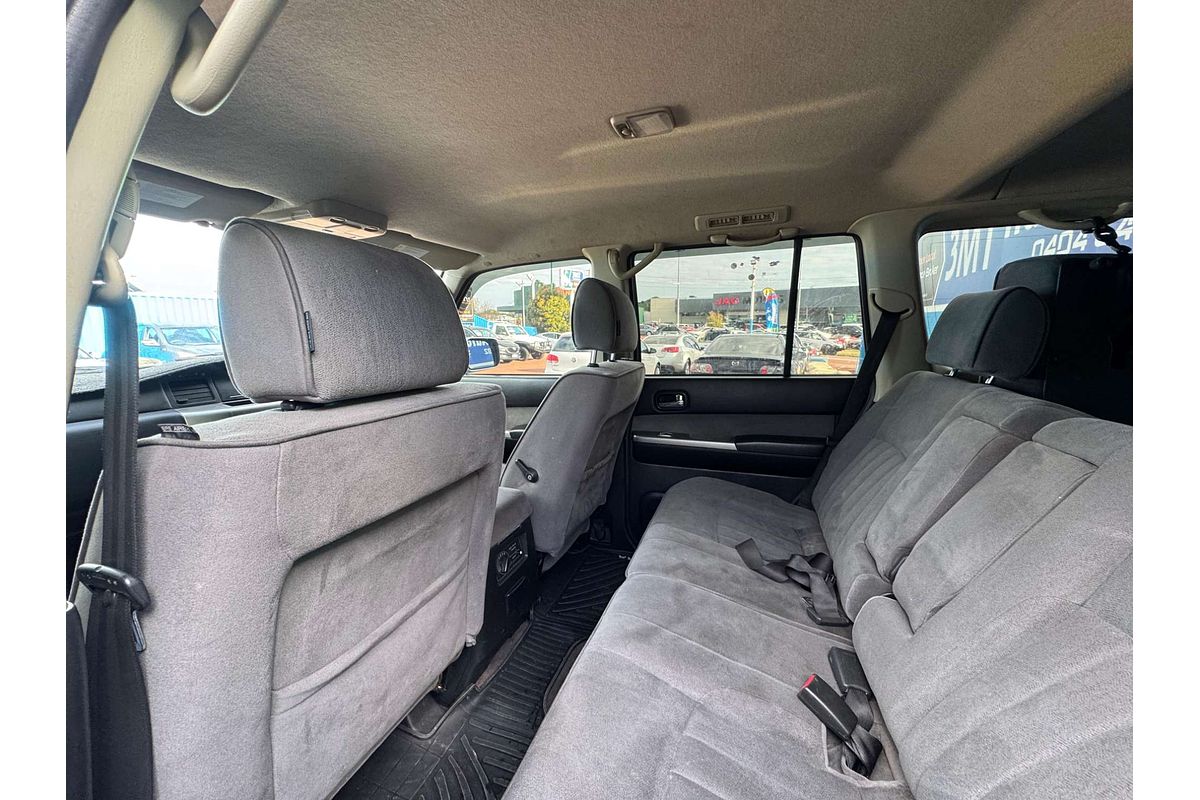 2013 Nissan Patrol ST Y61