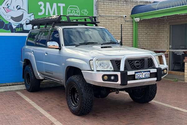 2013 Nissan Patrol ST Y61