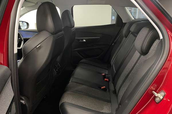 2018 Peugeot 3008 Allure P84