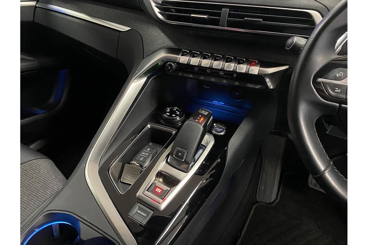2018 Peugeot 3008 Allure P84