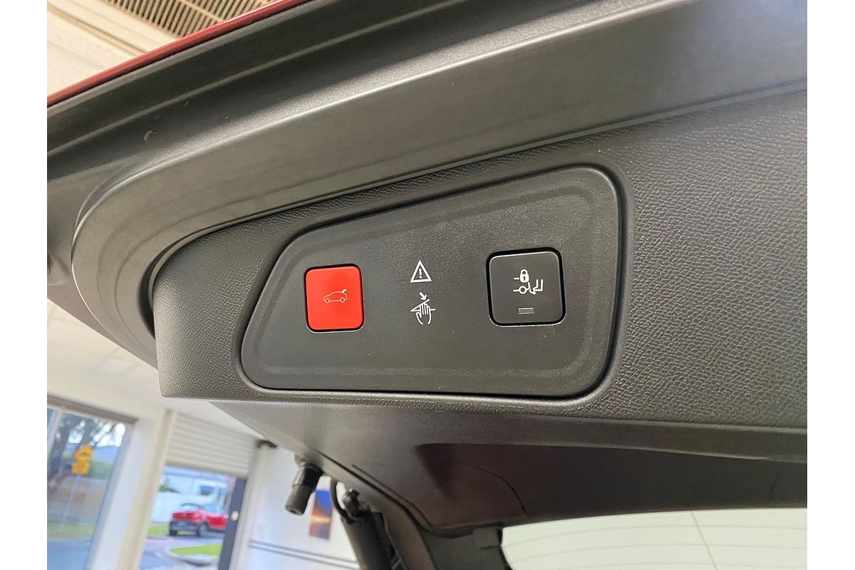 2018 Peugeot 3008 Allure P84