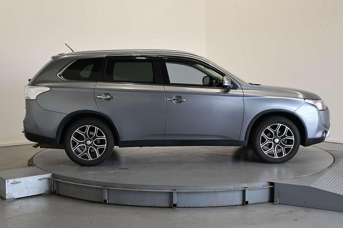 2014 Mitsubishi Outlander Aspire ZJ
