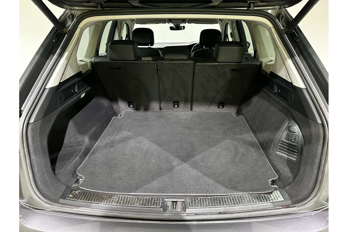 2020 Volkswagen Touareg 190TDI Premium CR