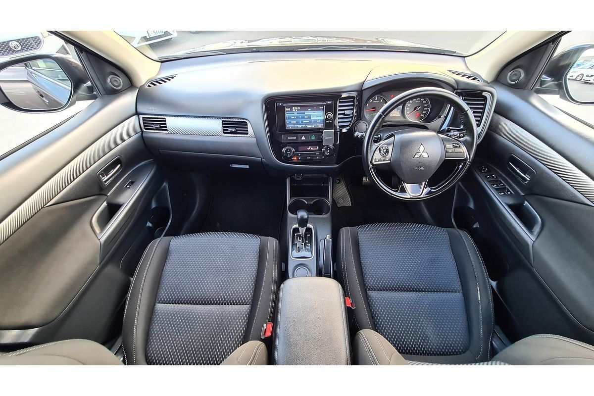 2016 Mitsubishi Outlander LS ZK