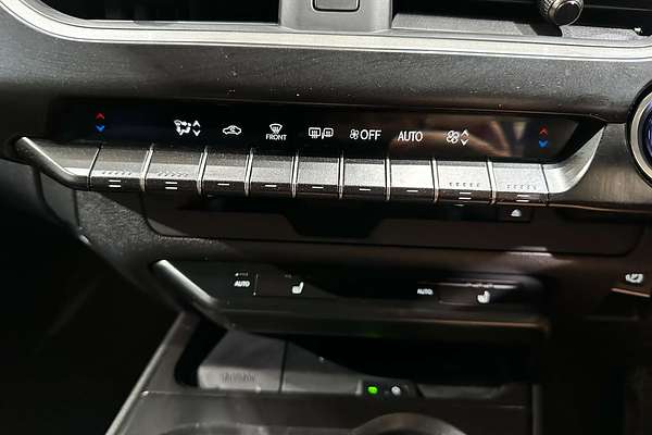 2020 Lexus UX UX250h Luxury MZAH10R