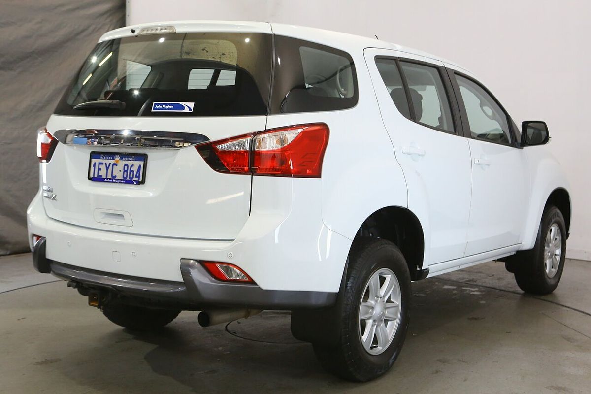 2015 Isuzu MU-X LS-M