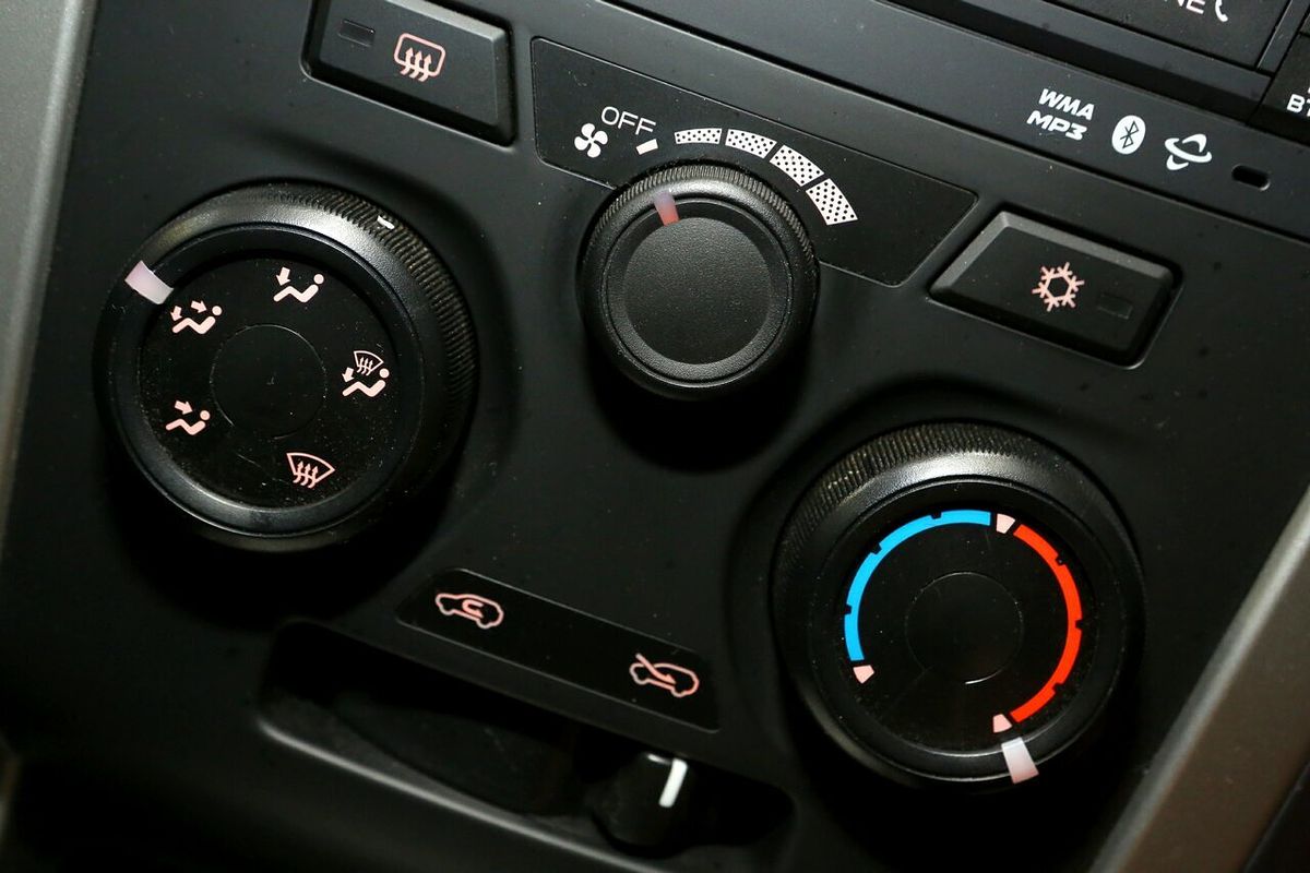 2015 Isuzu MU-X LS-M