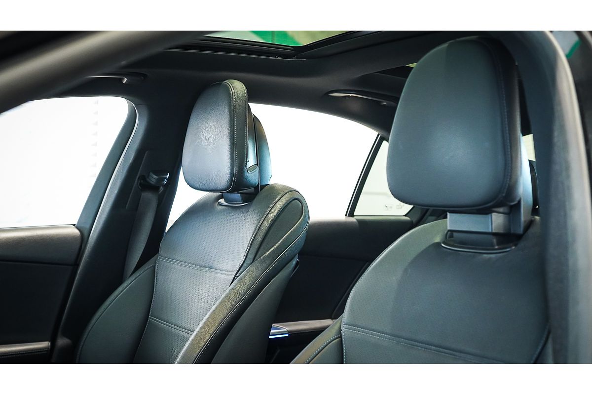 2022 Mercedes-Benz C-Class C200 W206
