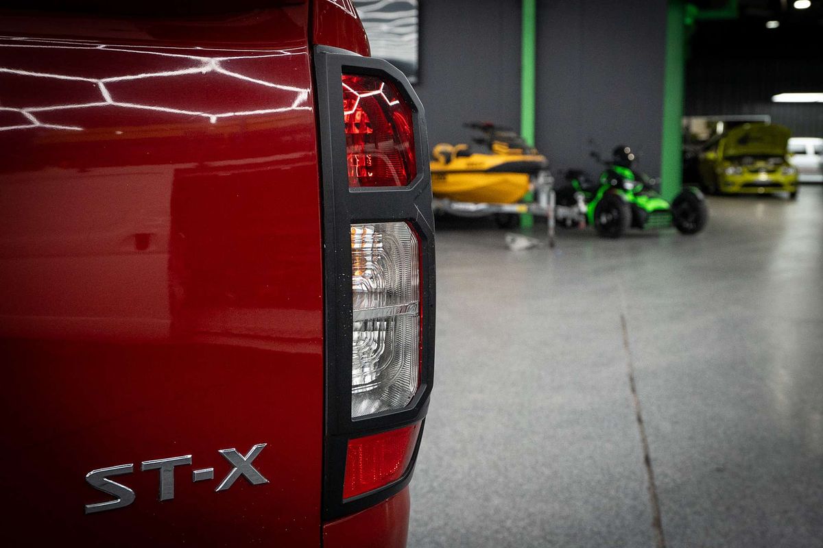 2016 Nissan Navara ST-X D23 4X4